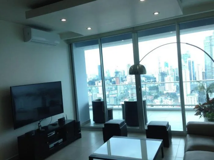  apartamento en alquiler amoblado en la avenida balboa panama — 2