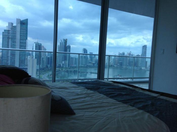  apartamento en alquiler amoblado en la avenida balboa panama