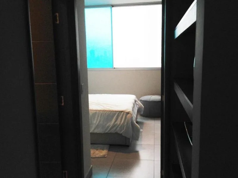 Apartamento en venta en avenida balboa grr 17-5796 — 5