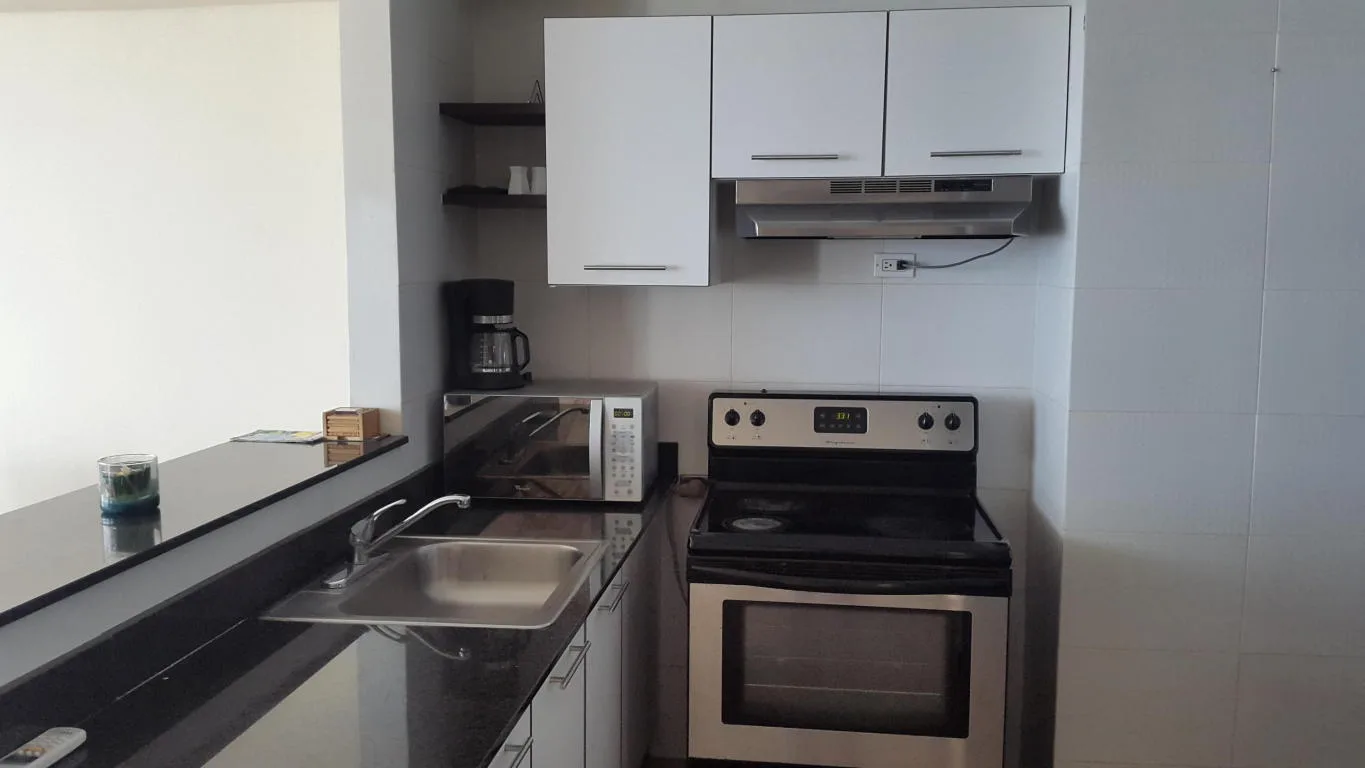 Apartamento en alquiler en avenida balboa panama asj 17-1313 — 4