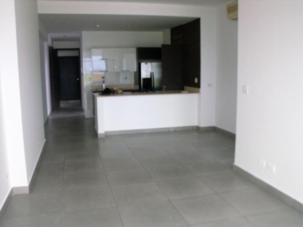 Apartment for rent in avenida balboa flex # 17-5959 sz