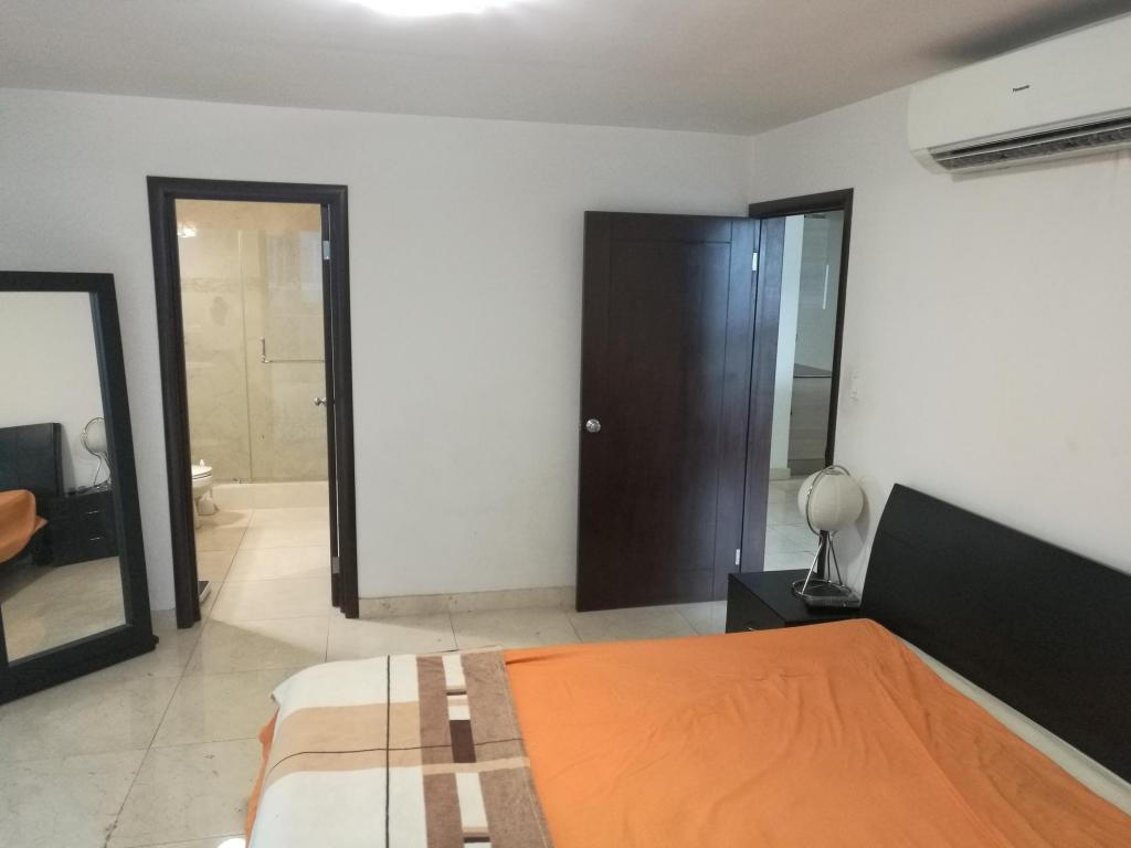 Apartment for rent in avenida balboa flex # 17-4770 sz