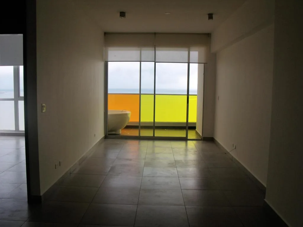 Alquiler de apartamento en avenida balboa panama  kw 17-5959 — 5