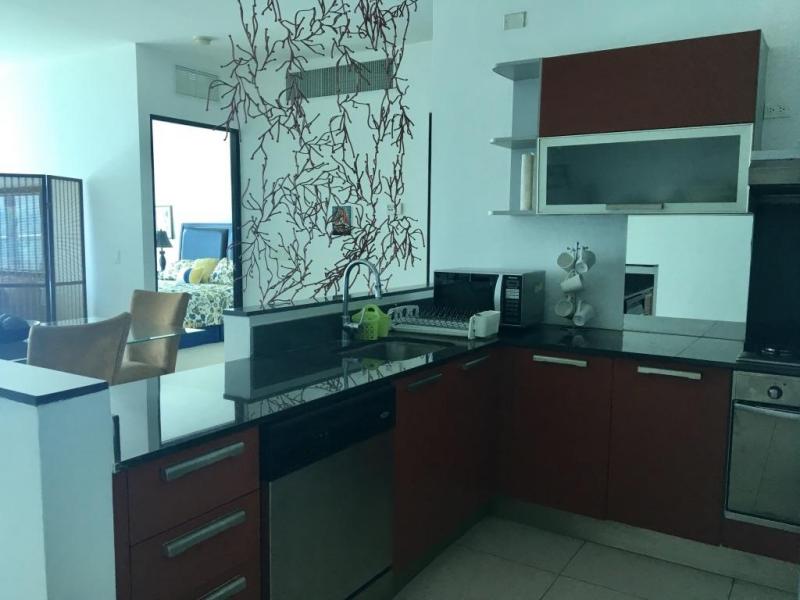 Oportunidad apartamento en alquiler avenida balboa, 128 mts  ais.