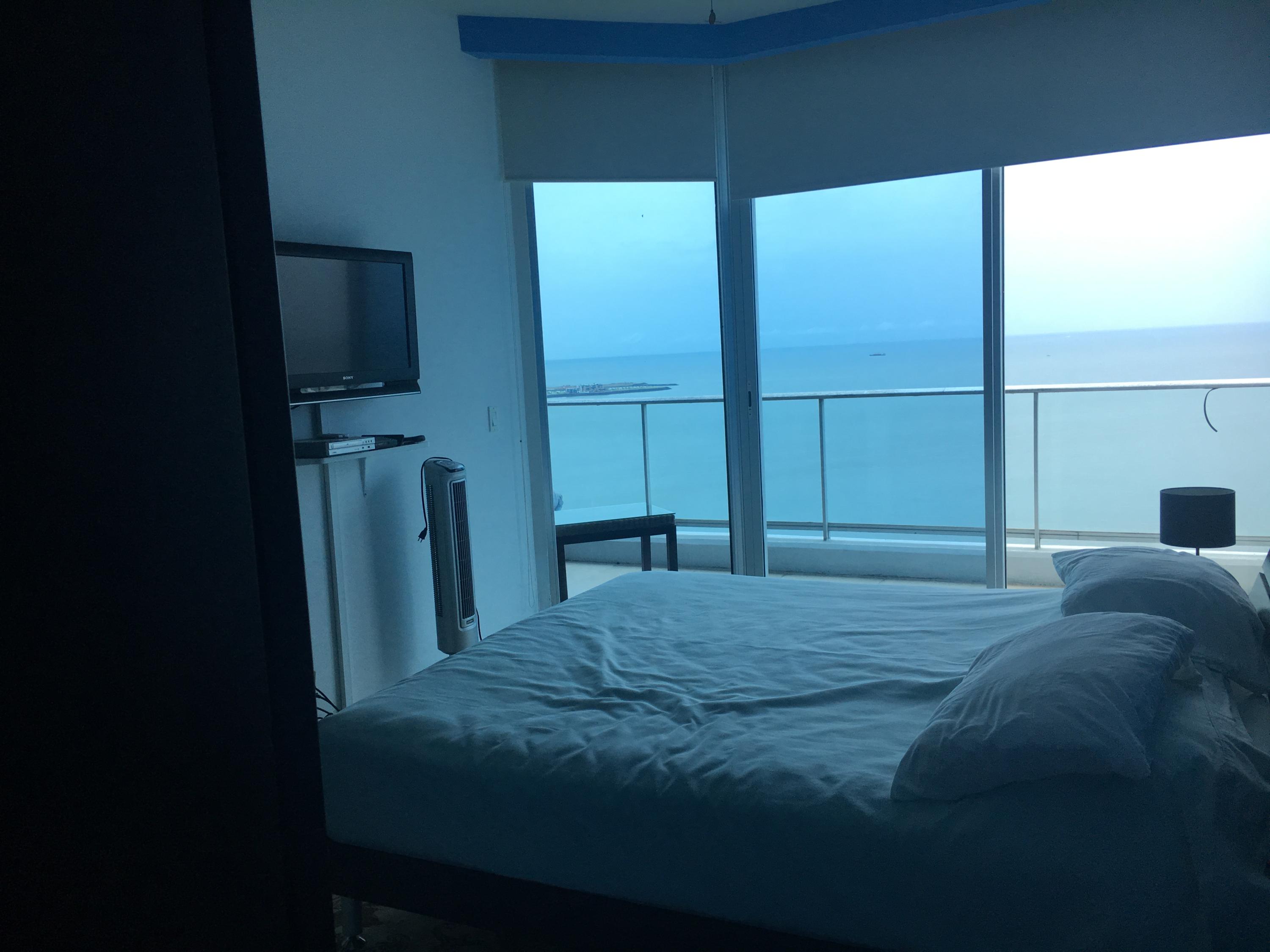 Furnished apartment for rent avenida balboa 2 bedrooms