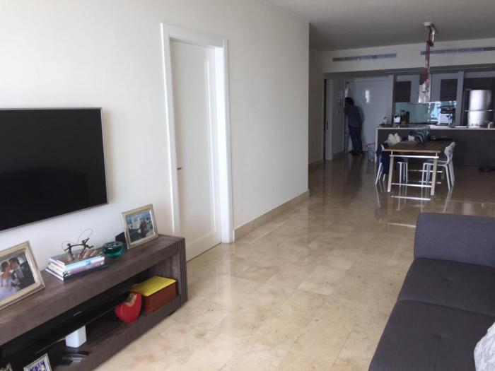 Apartment for sale in avenida balboa panama kw 17-3970