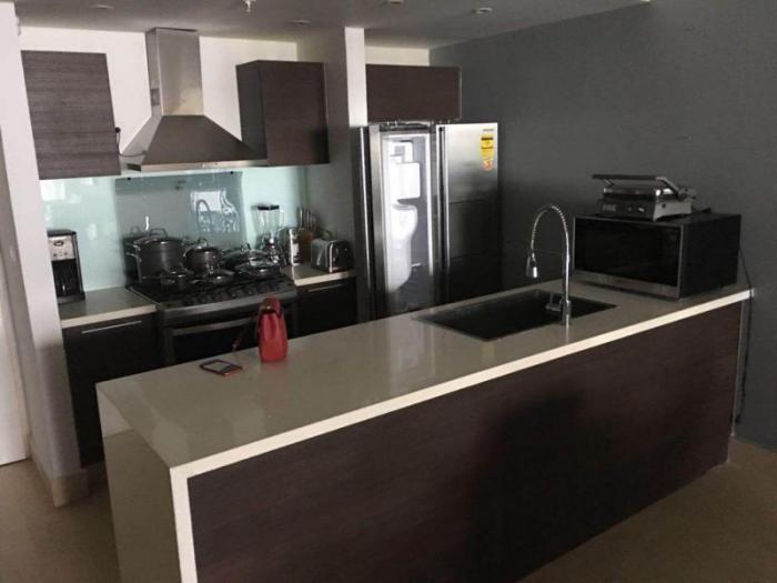 Rentahouse alquila apartamento de 125mts en avenida balboa ais. 