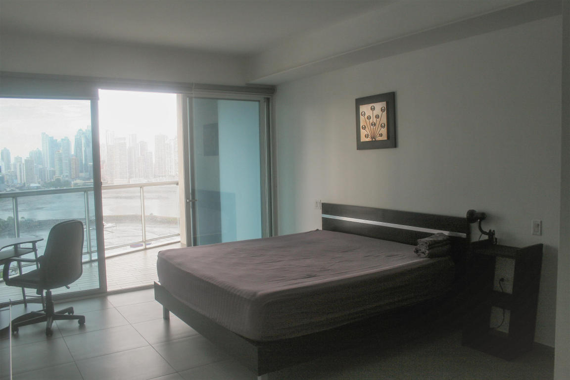 Apartamento en venta en avenida balboa panama  lha 17-6229