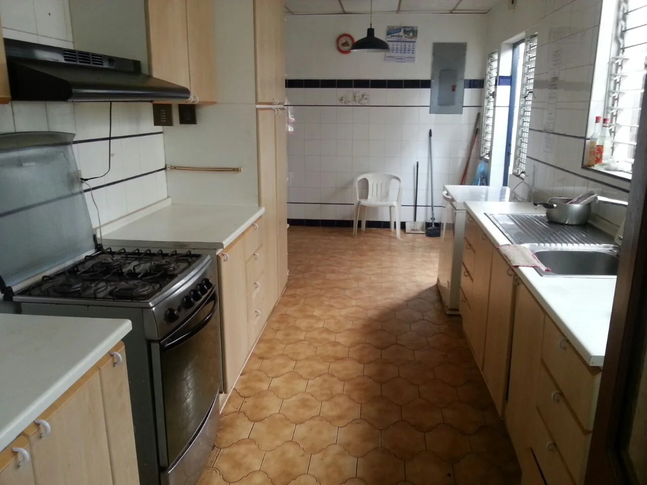 Se vende o alquila casa en avenida balboa $540,000 / $2500 — 5