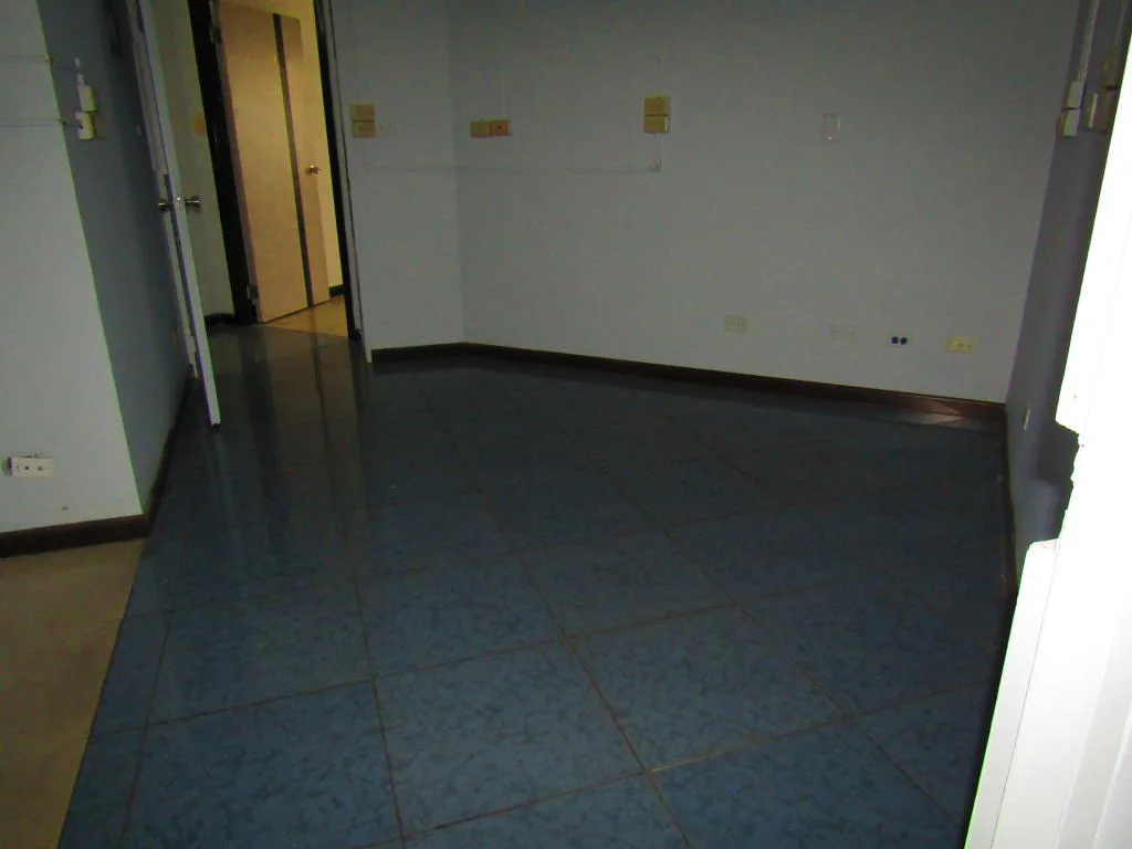 Oficina en alquiler en avenida balboa panama  lha 17-6932 — 4