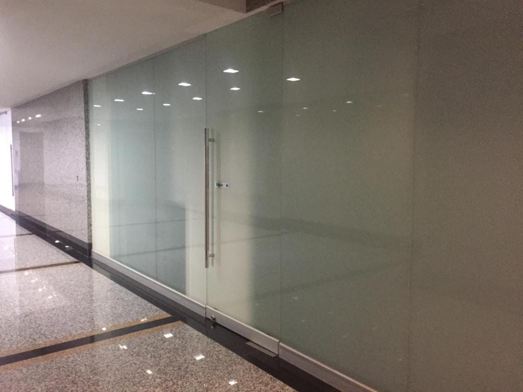 Se alquila oficina en avenida balboa flex #17-7127 sz