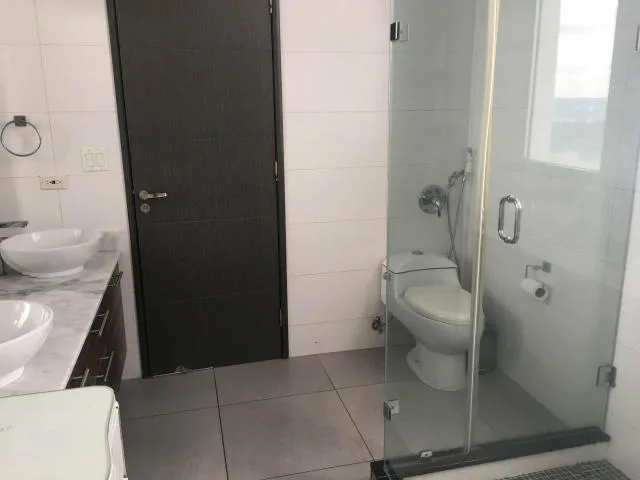 Se alquila apartamento en avenida balboa flex #18-178 sz — 3
