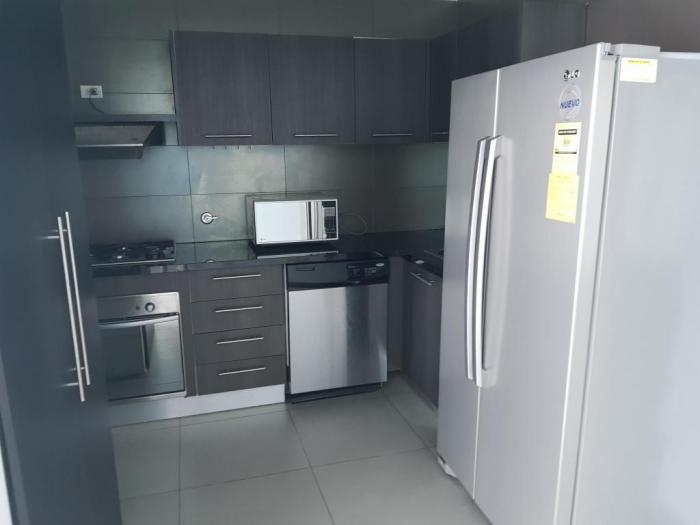 Beautiful apartment for rent avenida balboa, ph yacht club, 147mts ais.