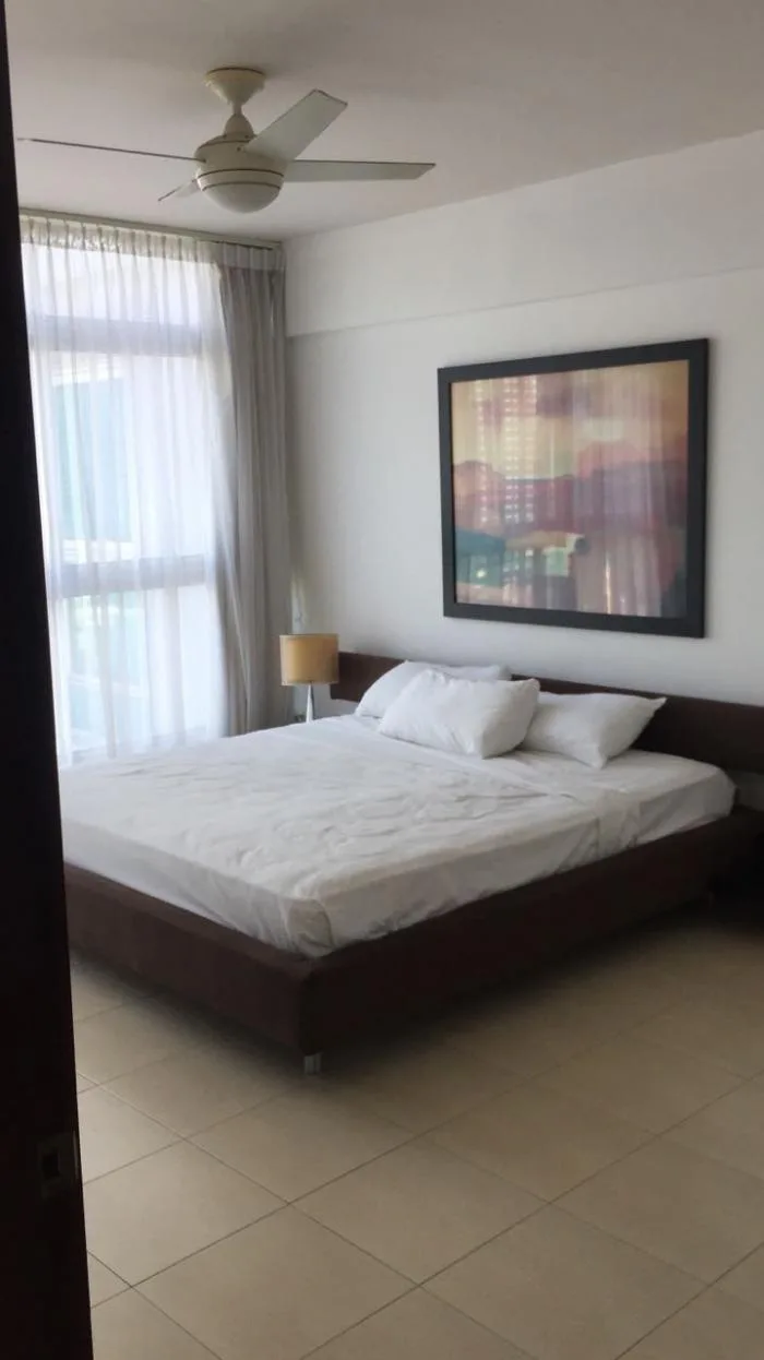 Se alquila apartamento amoblado con vista al mar — 5