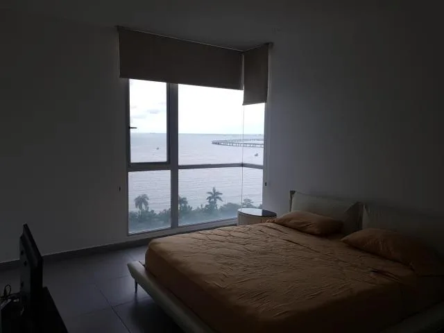 Alquilo apartamento en avenida balboa — 3
