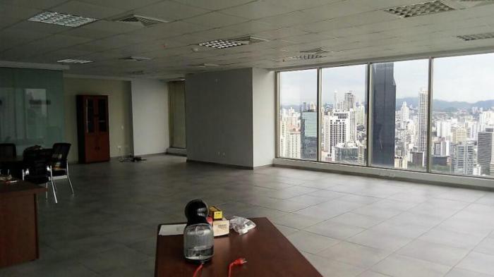 Oficina en alquiler avenida balboa,ph bicsa, 134mts ais. 