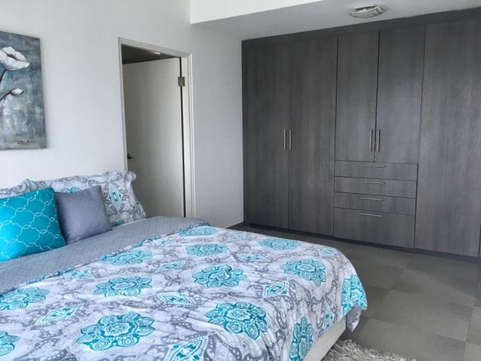 Apartamento en venta avenida balboa, ph yacht club 179mts  ais.  