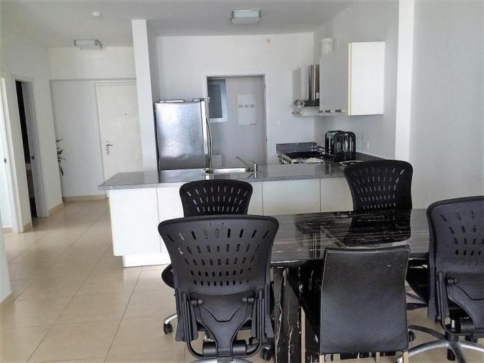 Apartment for sale in ph waters on the bay, 126mts ais.