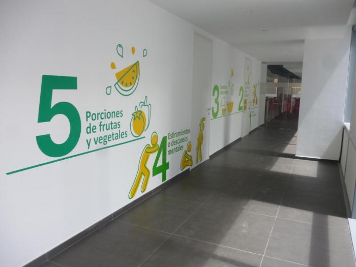 Se alquila bella oficina en avenida balboa panama lha 18-2706