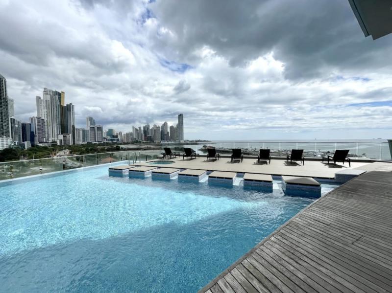 Yacht club tower | Panama | AvenidaBalboa.com